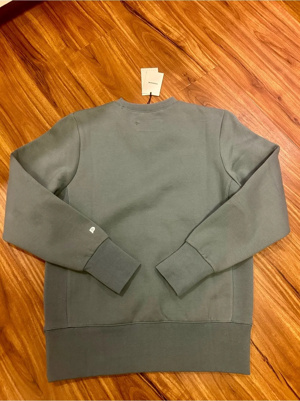 Men's Crewneck Sweatshirt in Sage Green NWT small